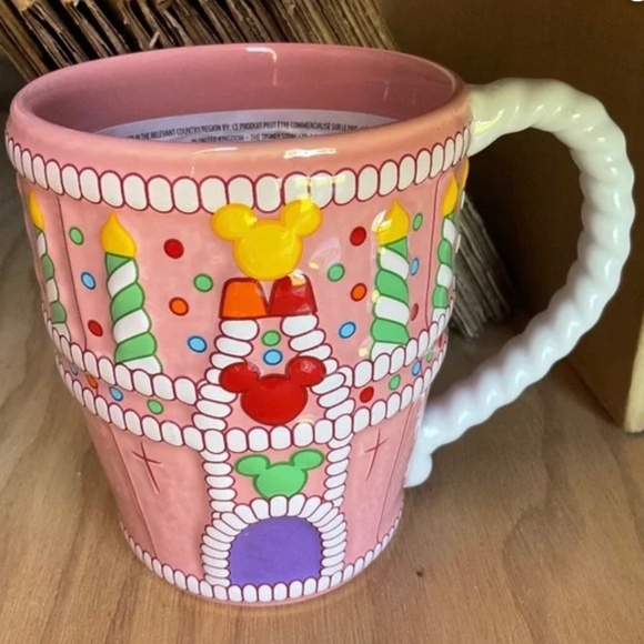 DISNEY PARKS CINDERELLA CAKE CASTLE MUG NWT - Picture 1 of 3